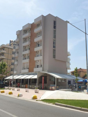 Vila Tirona, Durrës